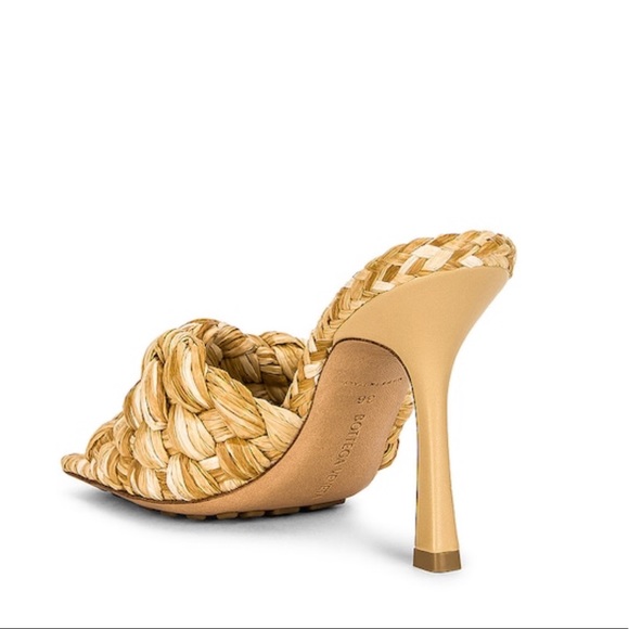 Bottega Veneta Raffia Stretch Mules -Hard to Find! - Picture 4 of 6